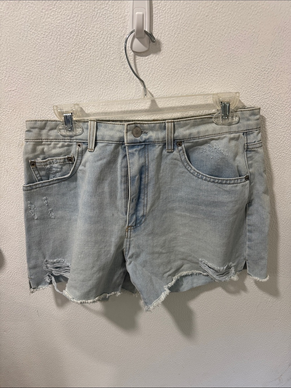 No Boundaries Light Blue Distressed Denim Shorts